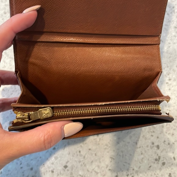SOLD Vintage Louis Vuitton Porte-Monnaie Tressor Wallet - Picture 3 of 10